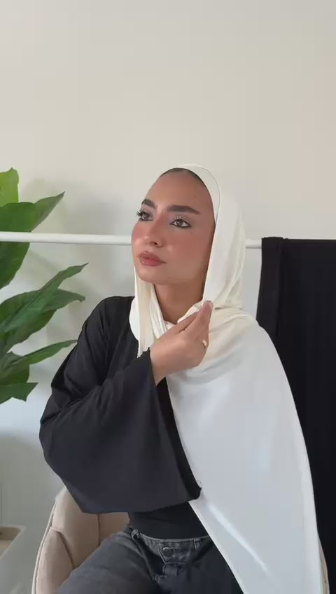 Off White Jersey Set ( scarf + inner cap )